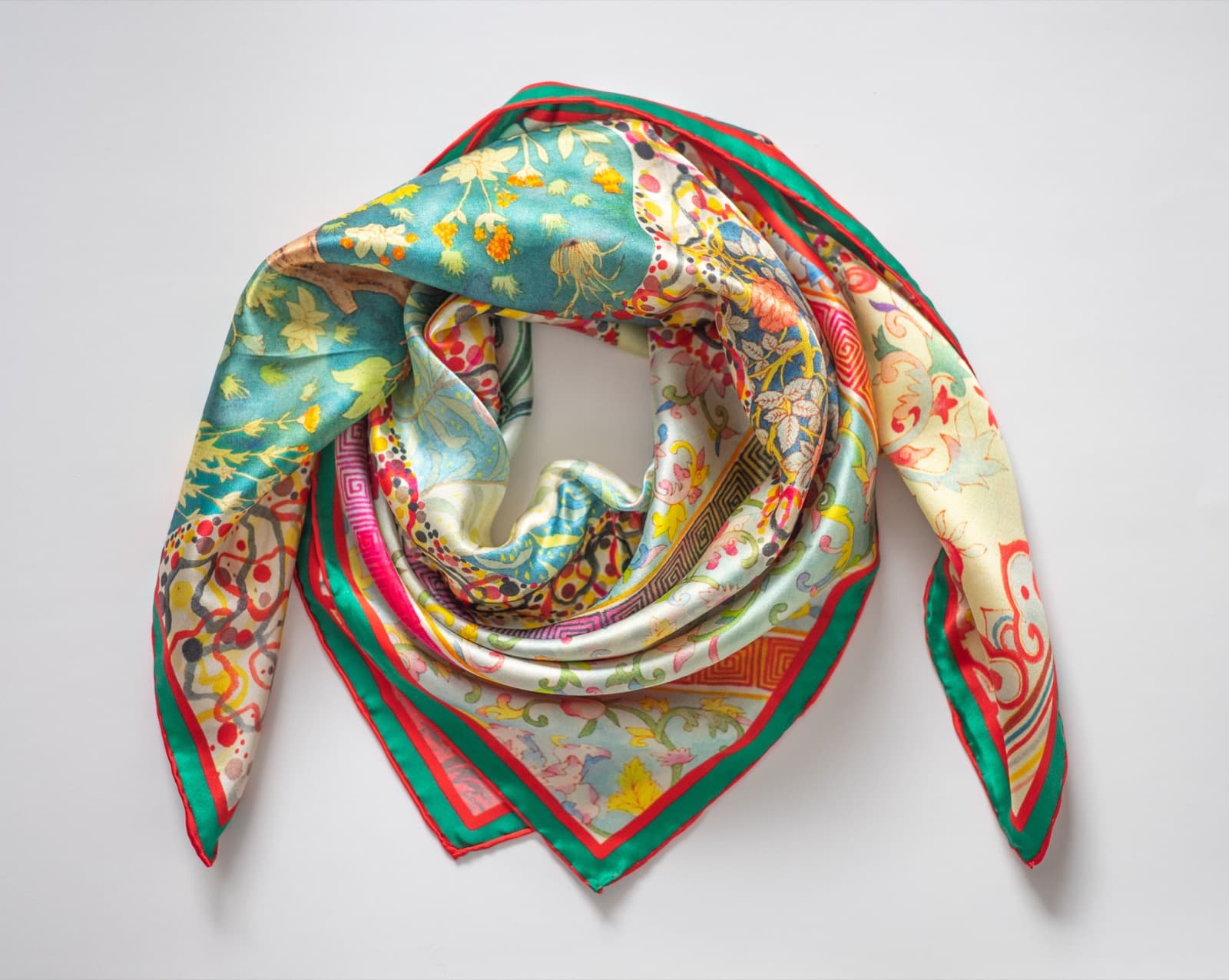 How to Wear a Silk Scarf with a Coat: 7 Elegant Ways for Fall 2026